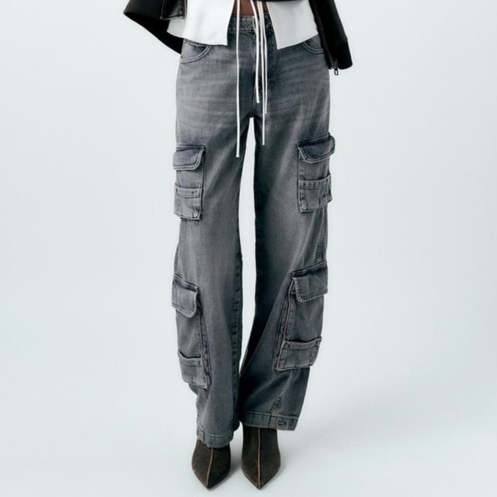 Zara Mid-Rise TRG Cargo Jeans